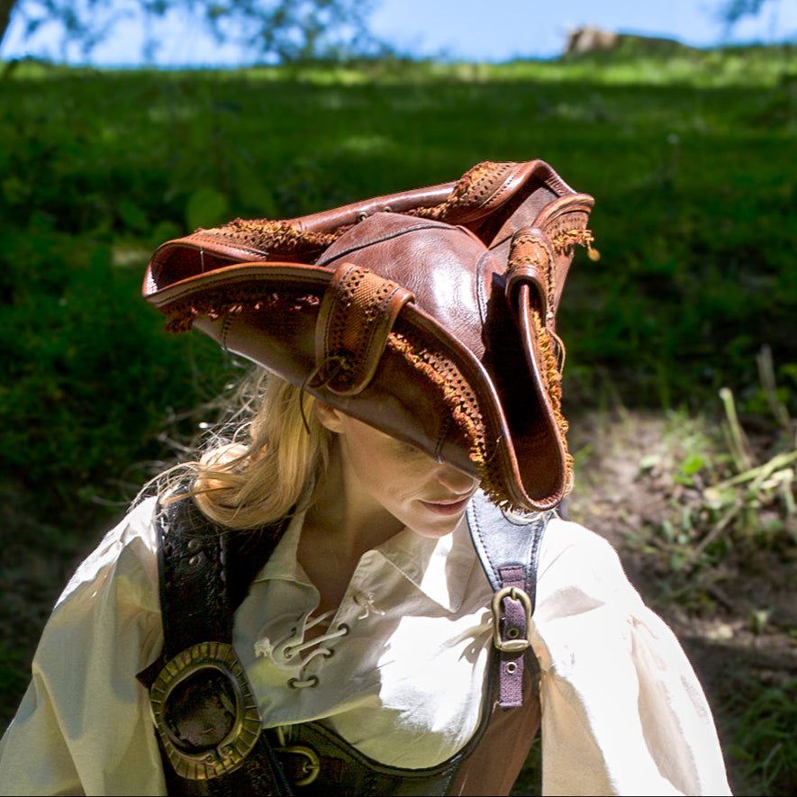 Pirate women in brown tricorn hat