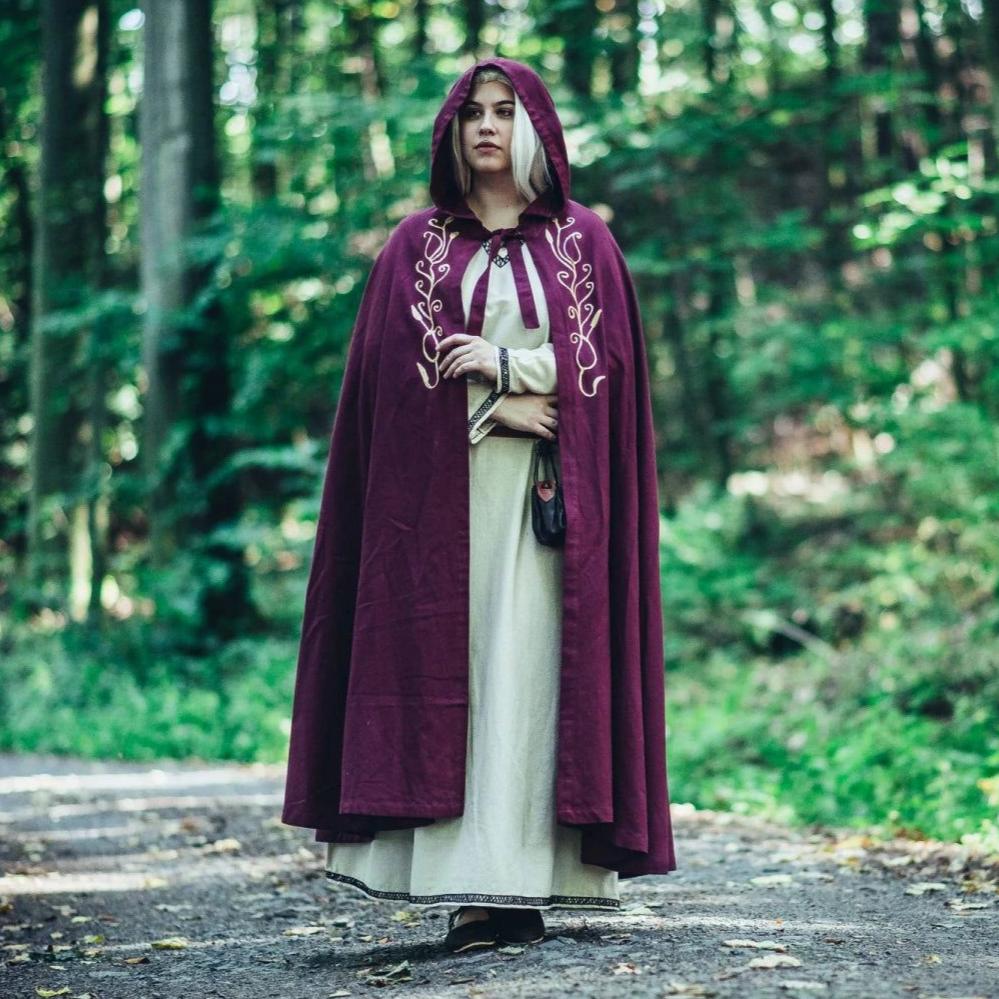 Red hooded Pirate cloak in cotton
