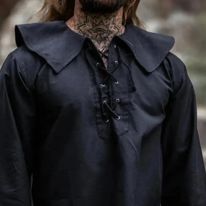 Black Pirate shirt with wide collar, laced front, and long sleeves, made from natural cotton.