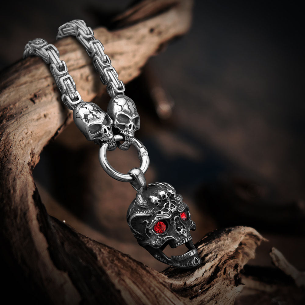 Red Eye Skull Pendant and Square Chain Necklace