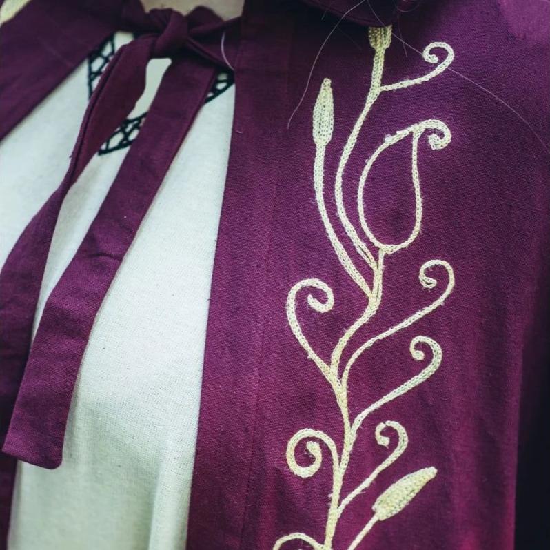 Red Pirate cloak with full wrap drape
