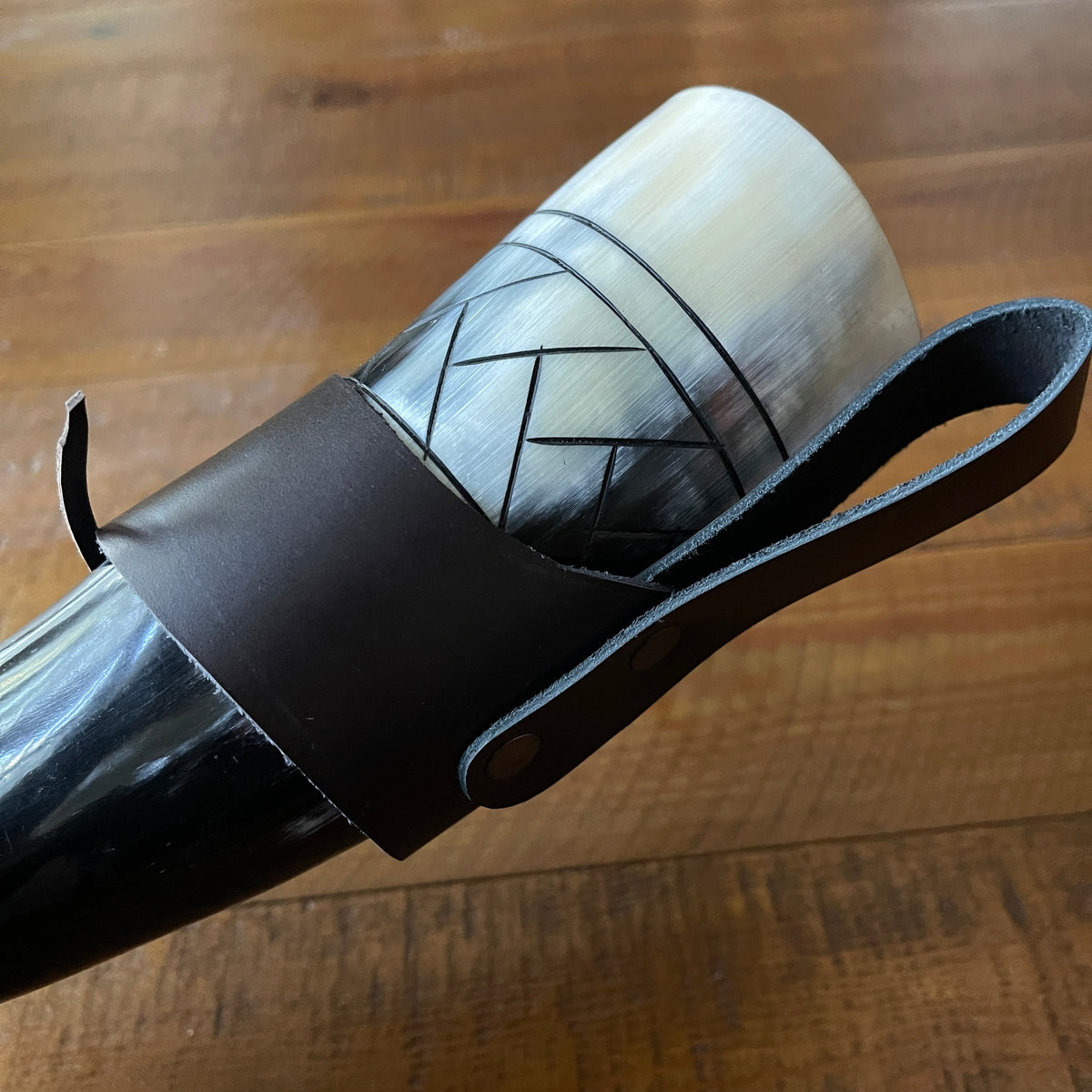 Pirate Drinking Horn with Belt Loop and Iron Stand with Scale Pattern