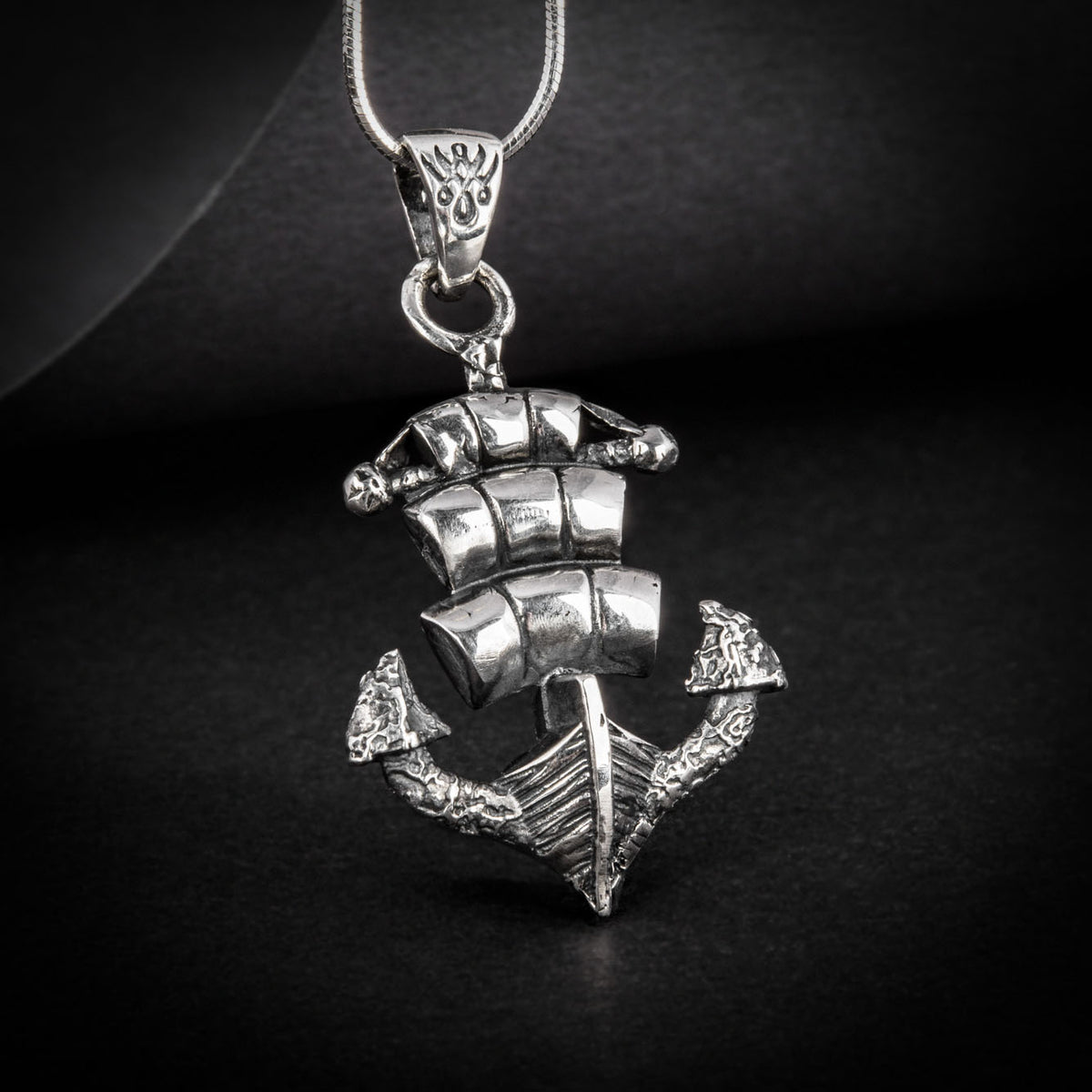 Square Sail and Anchor Silver Pendant close-up